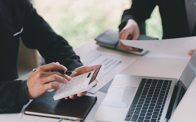 
            <div>Why Choose Our Strategic Tax Planning and Advisory Services</div>
      